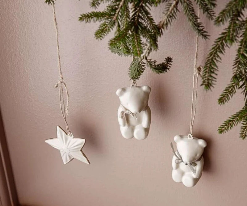 Maileg Metal Ornament - Teddy Bear - Off-White/Blue