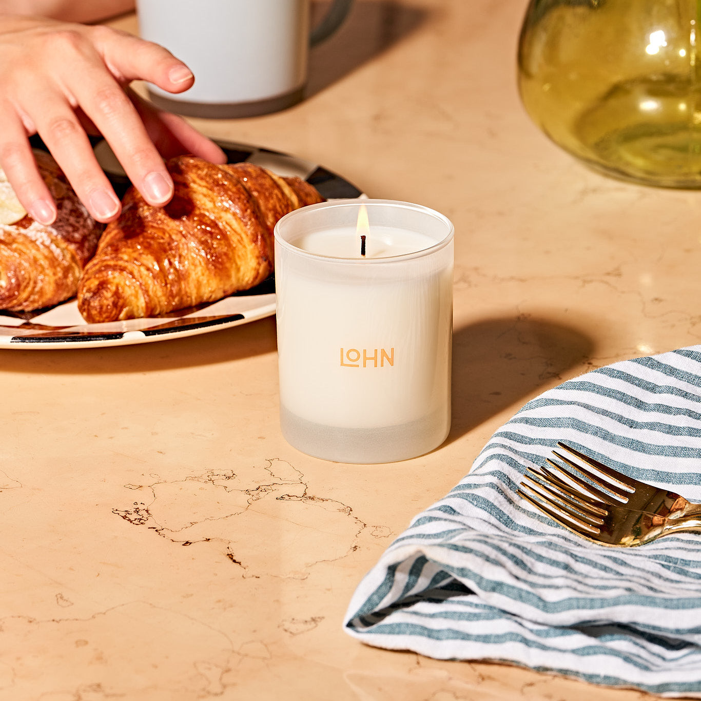 FEU Candle - Cardamom + Coconut