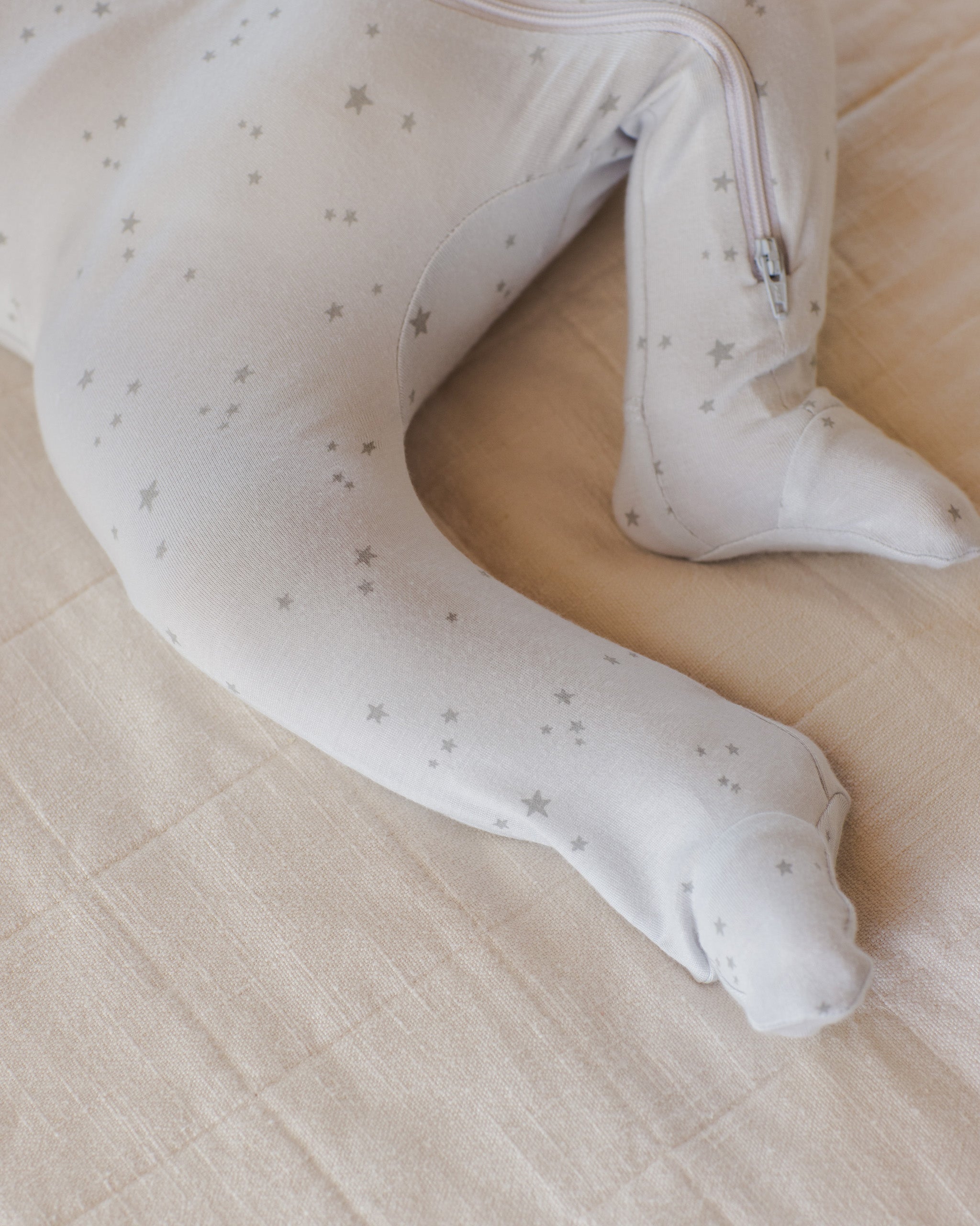 Quincy Mae Modal Zip Footie - Stars