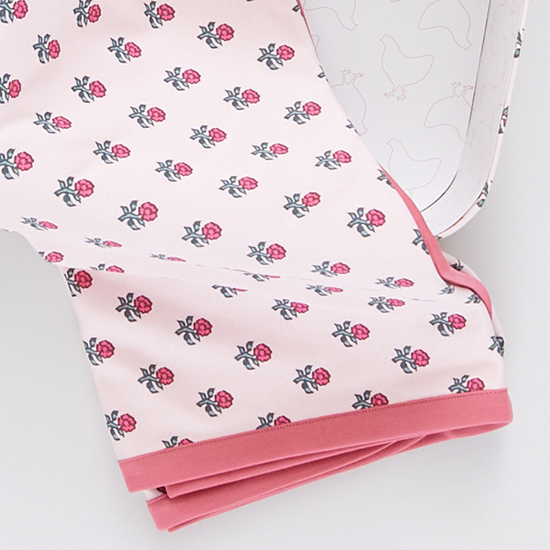Pink Chicken Nesting Box - Pink Tiny Flower