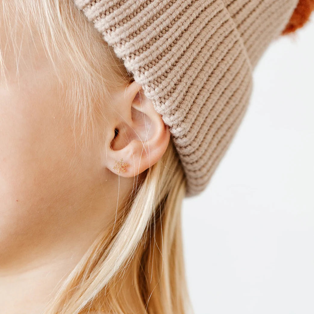 Pip Pop Snowflake Stud Earrings
