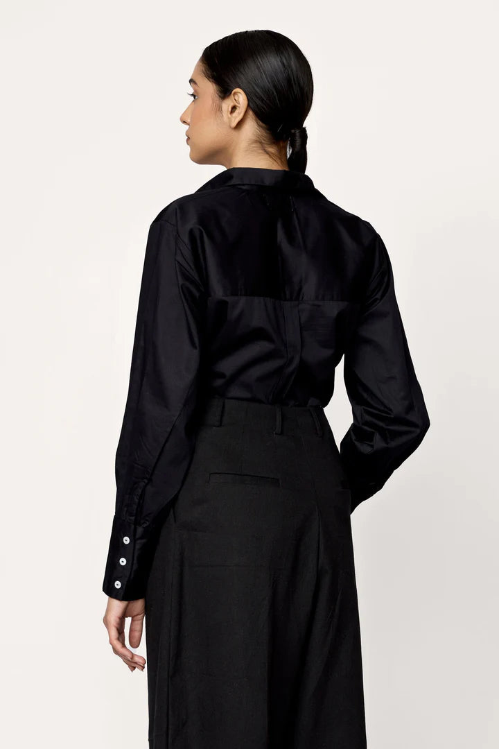 Laude the Label Museo Button Up - Black