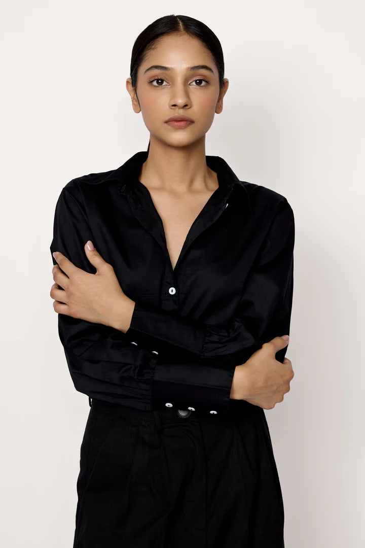 Laude the Label Museo Button Up - Black