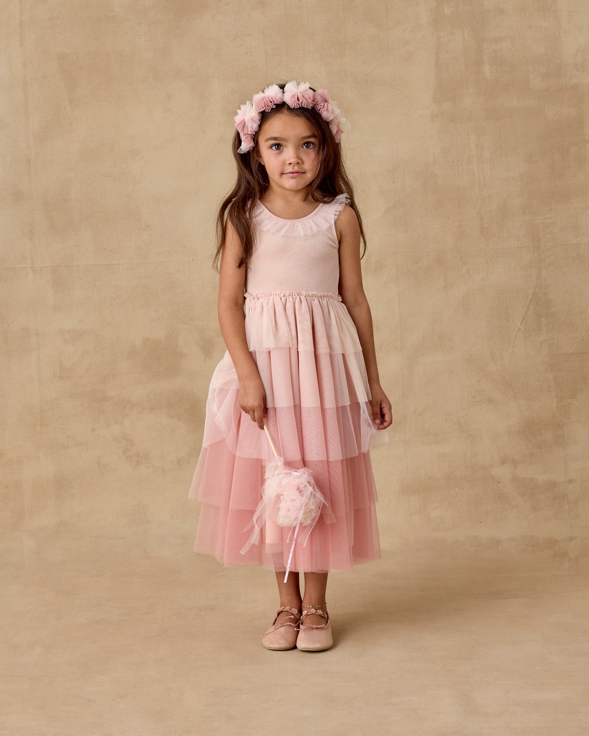 Noralee Pom Pom Crown + Wand - Pink Ombre