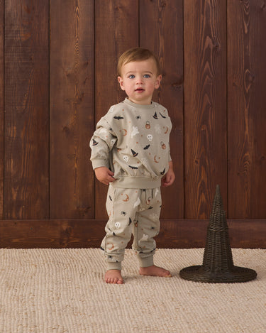 Quincy Mae Relaxed Fleece Sweatpant - Halloween Things