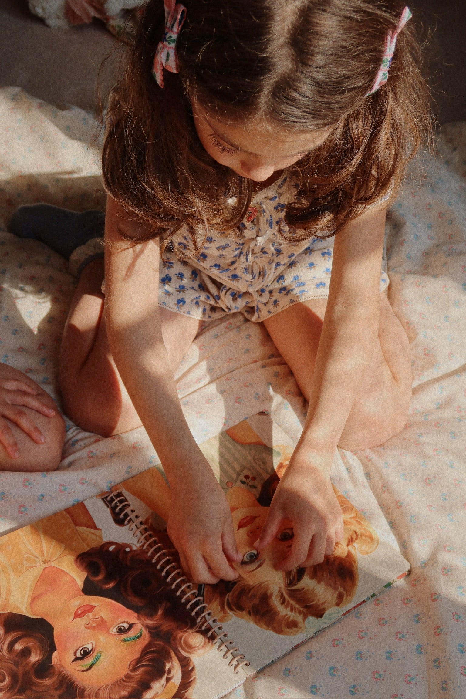 Konges Slojd Glam Me Up Sticker Book